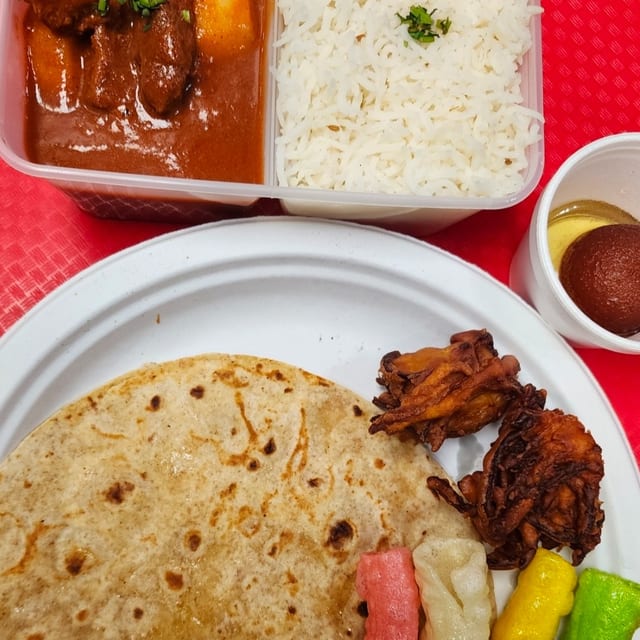 Lamb Vindaloo Lunch.
